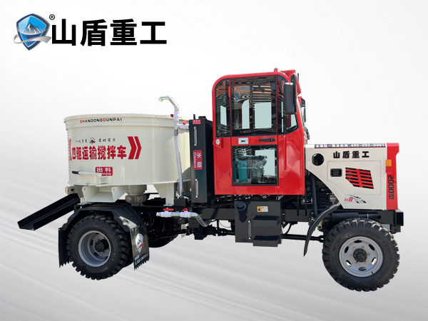 2000型四驅攪拌運輸車