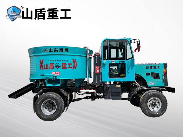 3700型四驅(qū)攪拌運輸車